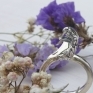 梅杜莎3D繪圖戒指創作
展示眼鏡蛇的神態
寫實的創作。
材質 : 銀

